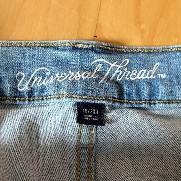 Universal Thread Vintage Straight Jean (16/33R) - Picture 4 of 12